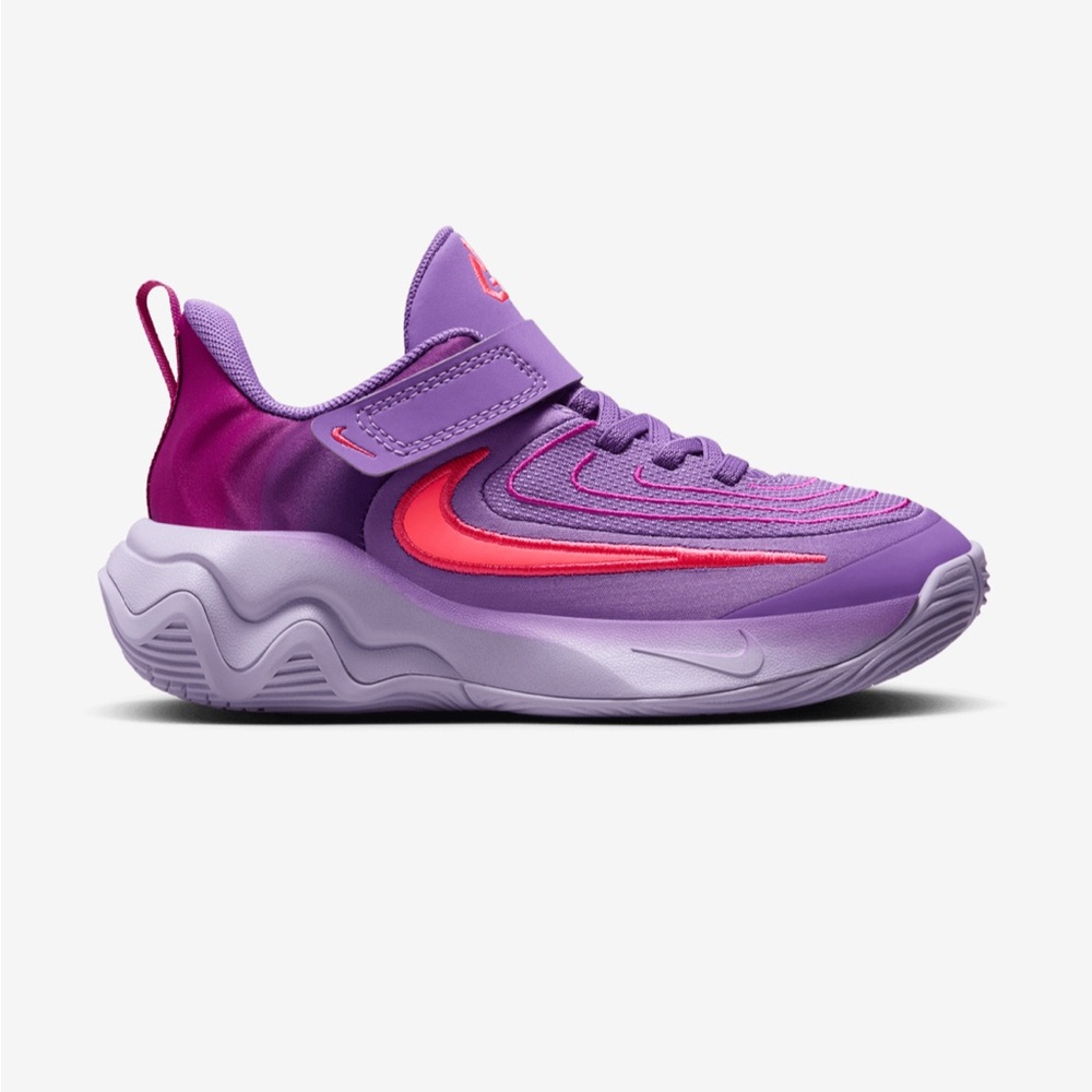 Nike Giannis Immortality 4- size 12T